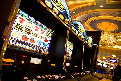 《Apex英雄》第19赛季“点燃”预告 新英雄导线管